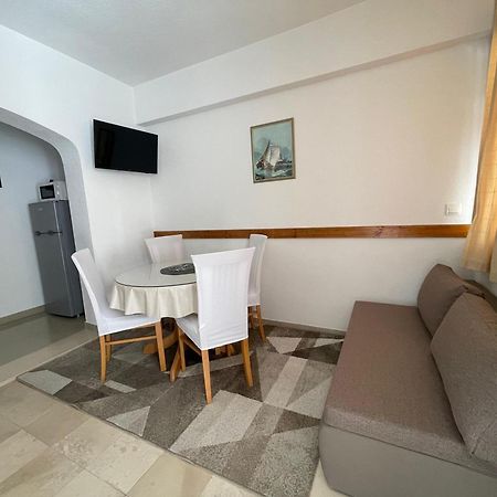 Apartmani Roko Baška Voda Exterior foto