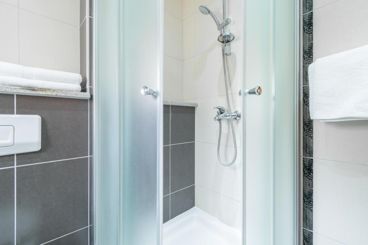 Apartmani Roko Baška Voda Exterior foto
