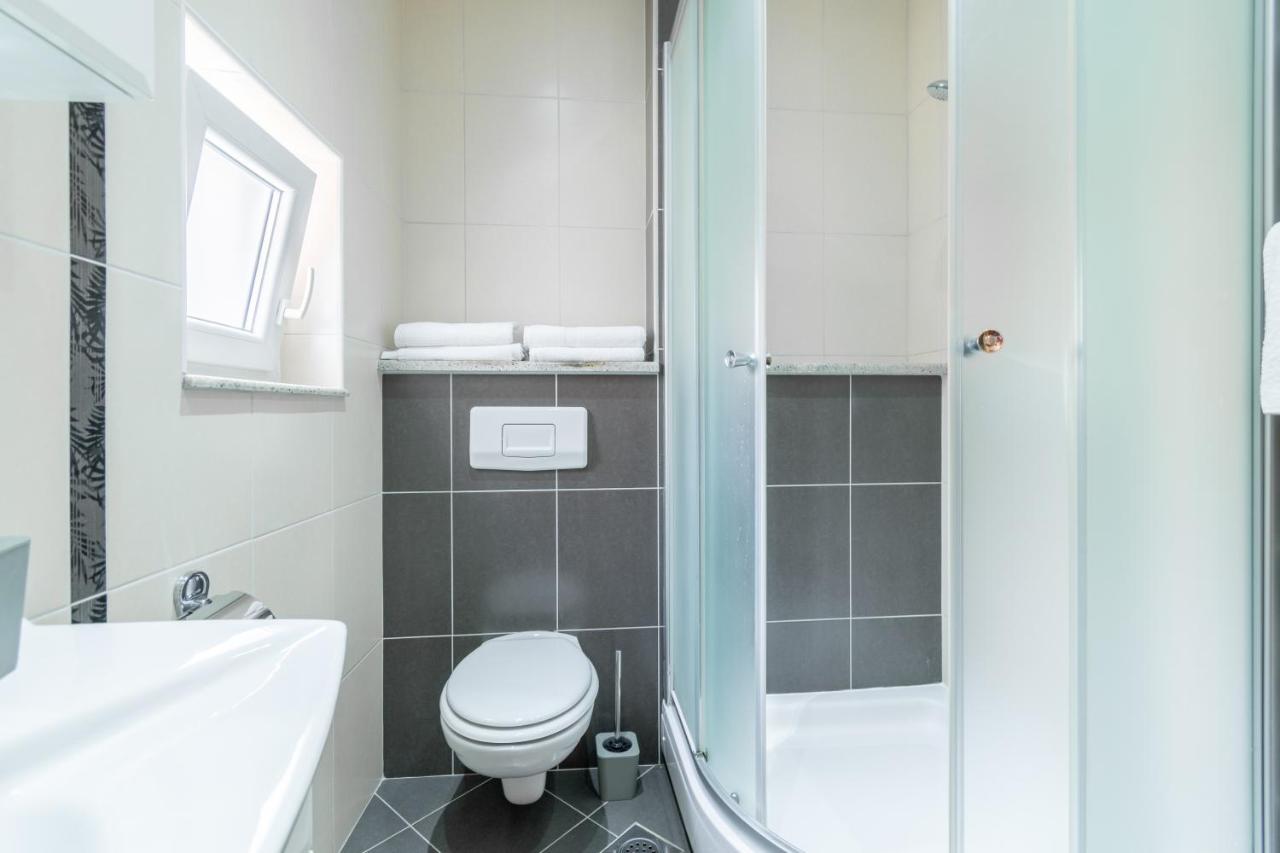 Apartmani Roko Baška Voda Exterior foto