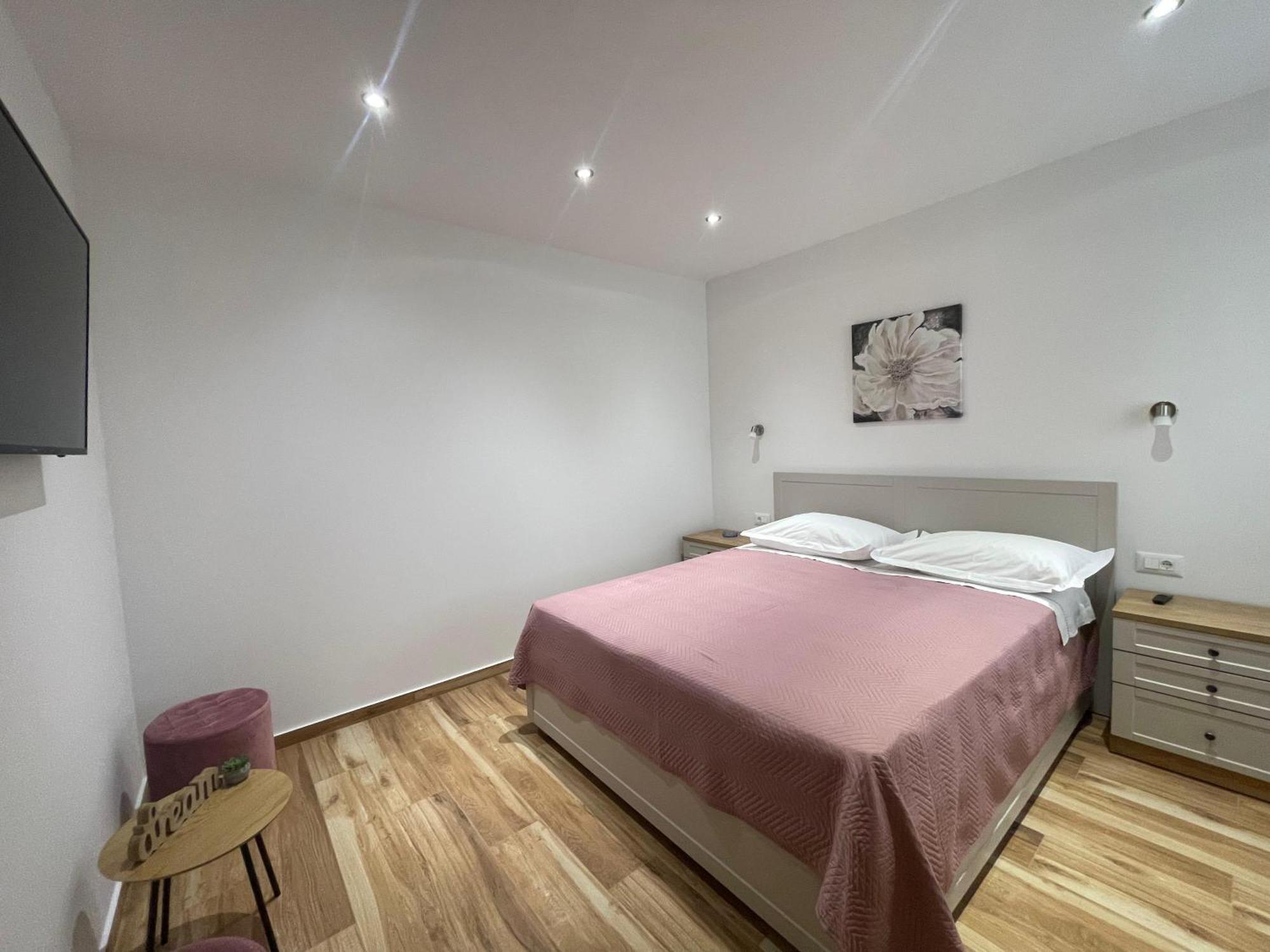 Apartmani Roko Baška Voda Exterior foto