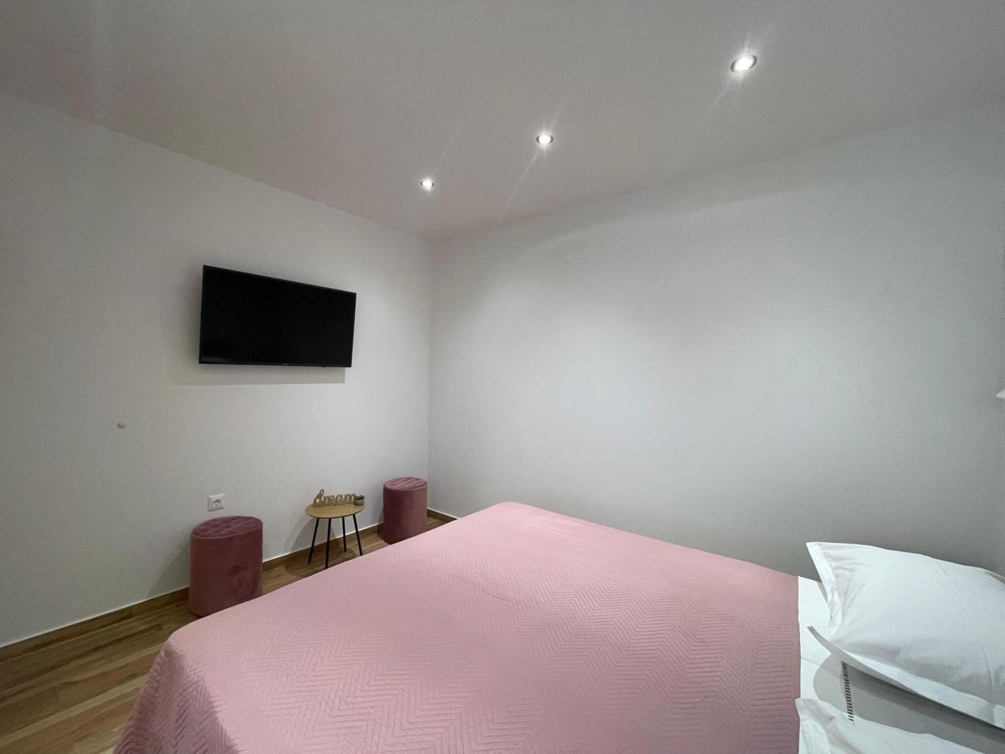 Apartmani Roko Baška Voda Exterior foto